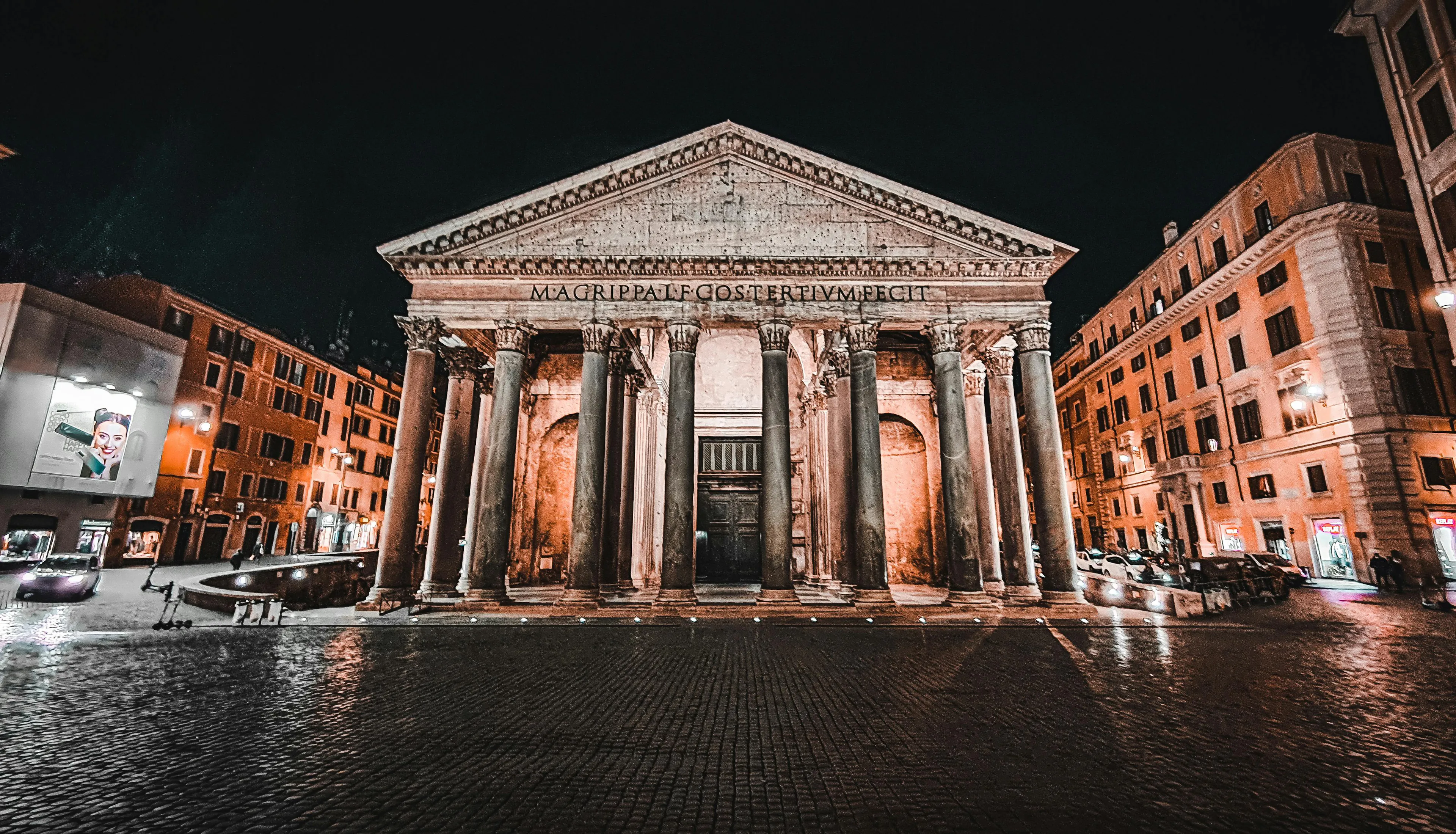 Das Pantheon bei Nacht
